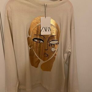 Zara Cream Long Sleeve Tee with Gold Graphic